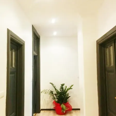 Ad Hoc Guest house Rome