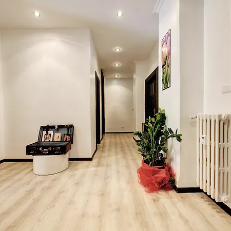 Ad Hoc Guest house 3*