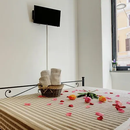 Ad Hoc Guest house 3*